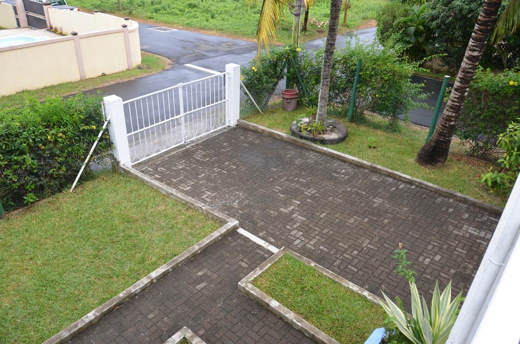 Les Gentilhommieres Guest House Trou aux Biches Exterior foto