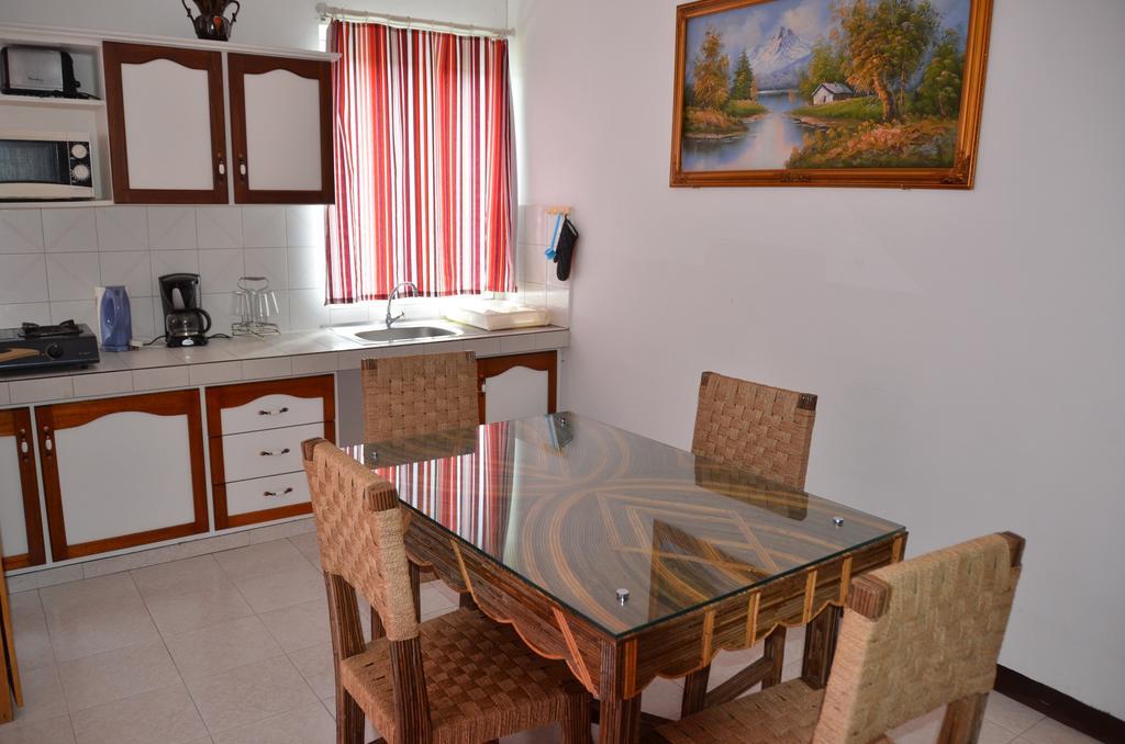Les Gentilhommieres Guest House Trou aux Biches Habitación foto